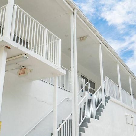 The Purple Pelican Beachfront With Ocean Balcony Unit 3 Fort Lauderdale Zewnętrze zdjęcie
