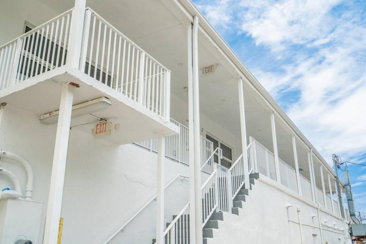 The Purple Pelican Beachfront With Ocean Balcony Unit 3 Fort Lauderdale Zewnętrze zdjęcie