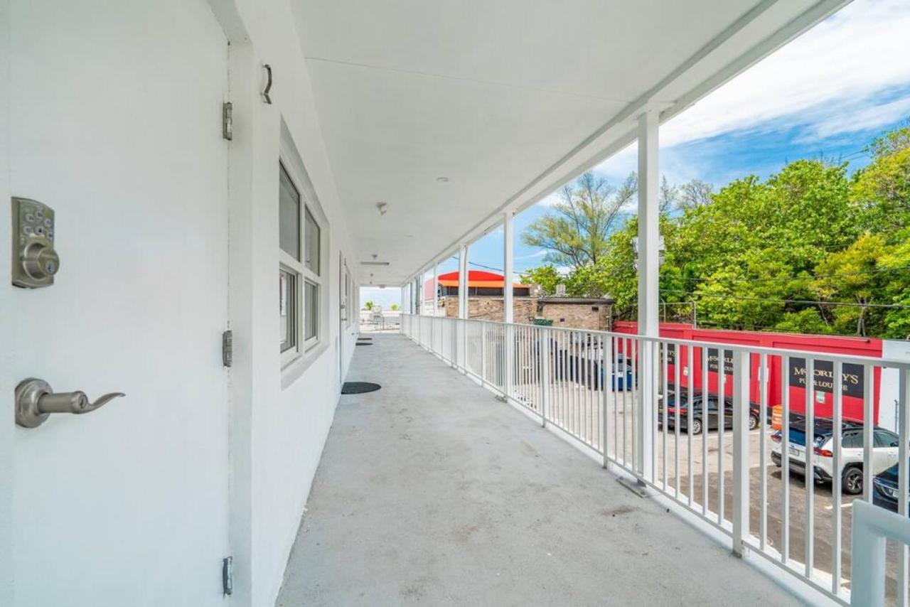 The Purple Pelican Beachfront With Ocean Balcony Unit 3 Fort Lauderdale Zewnętrze zdjęcie